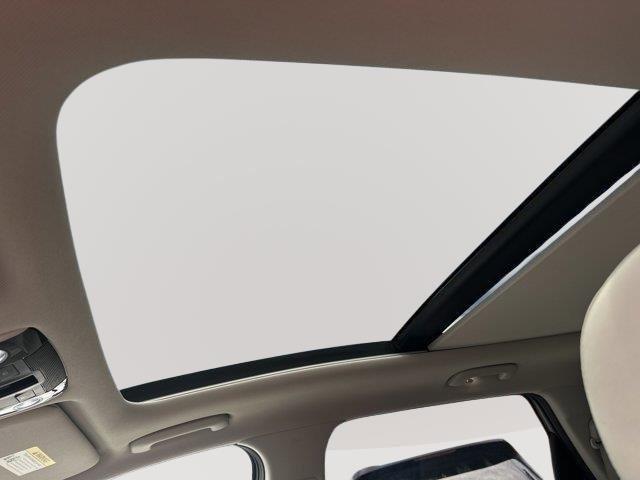 used 2022 Kia Sorento car, priced at $29,171