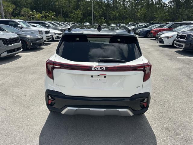 new 2025 Kia Seltos car, priced at $28,458