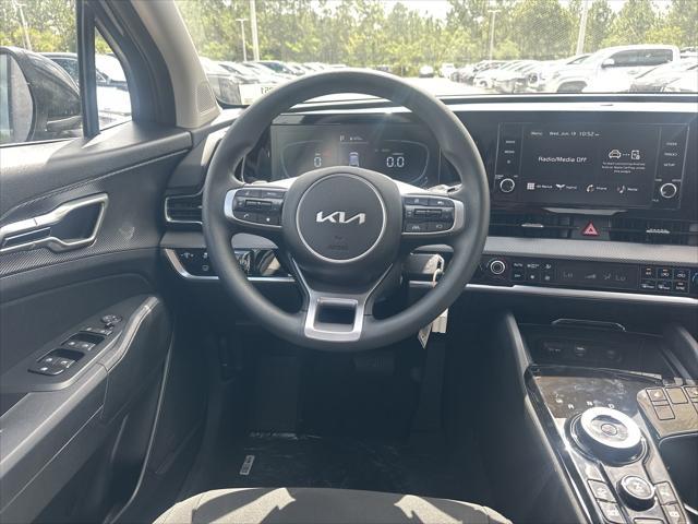 new 2025 Kia Sportage Hybrid car, priced at $32,255