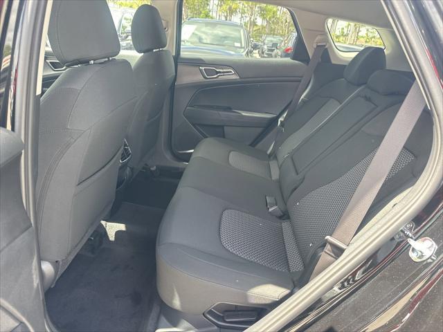 new 2025 Kia Sportage Hybrid car, priced at $32,255