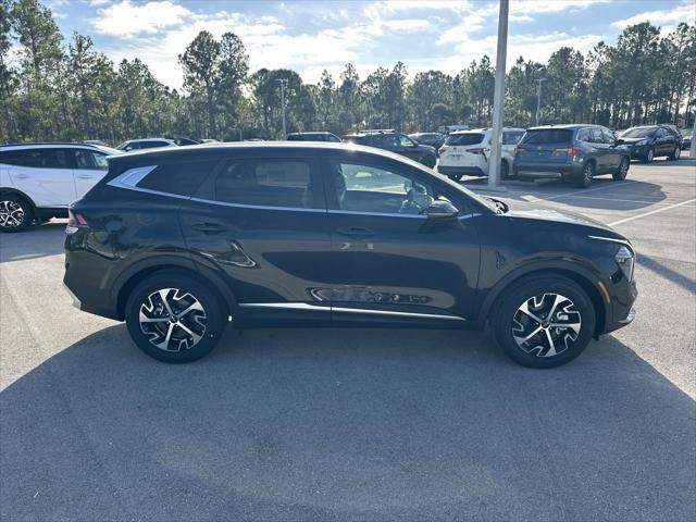 new 2025 Kia Sportage car, priced at $30,840