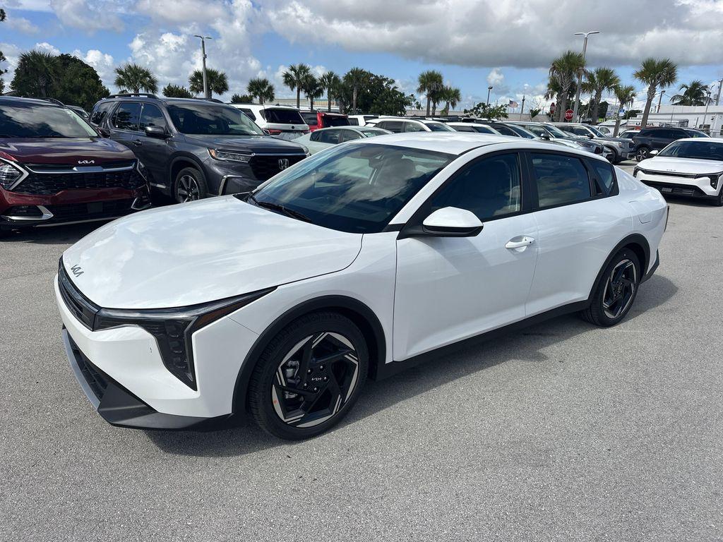 new 2025 Kia K4 car, priced at $25,850