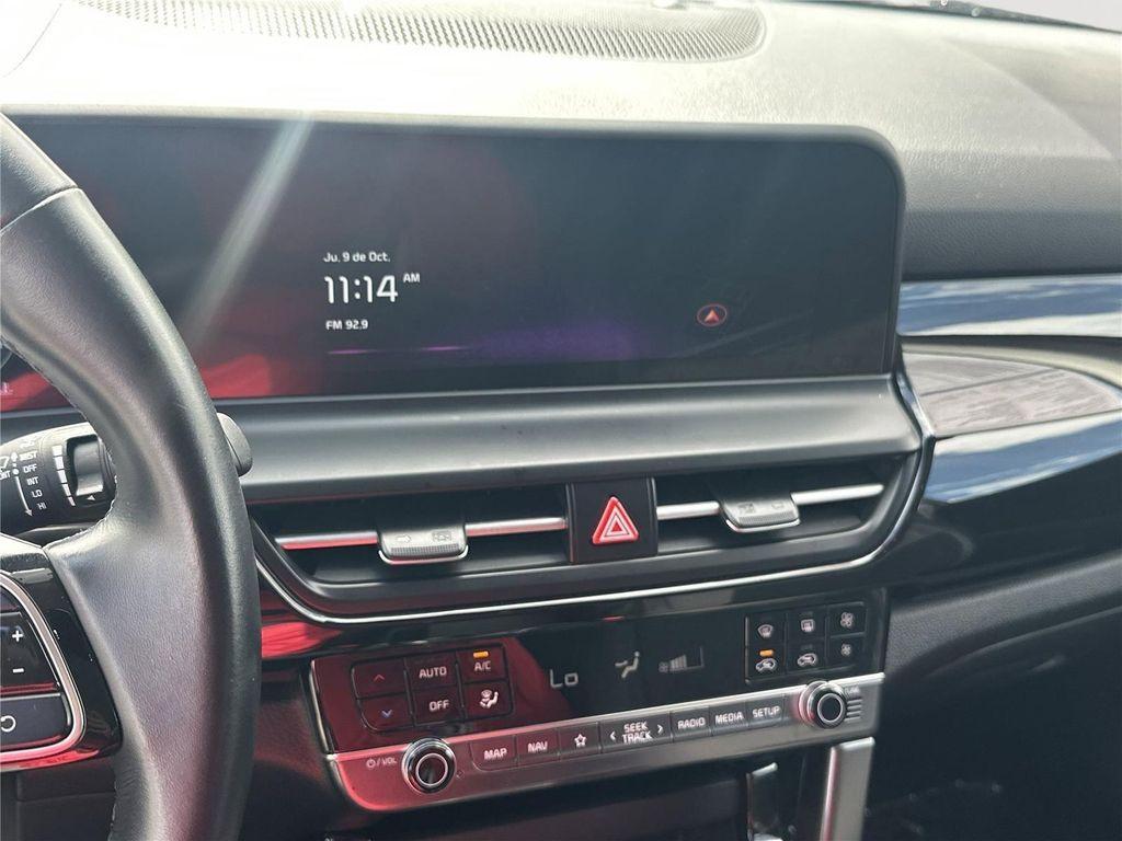 used 2025 Kia Seltos car, priced at $20,139