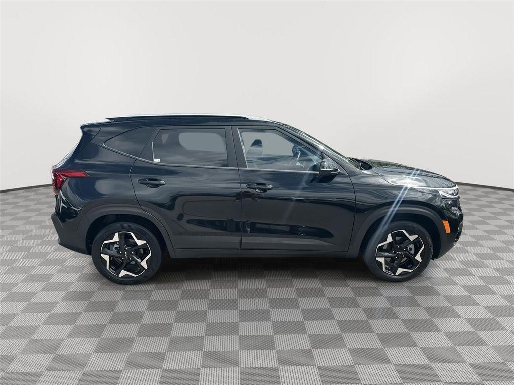 used 2025 Kia Seltos car, priced at $20,139