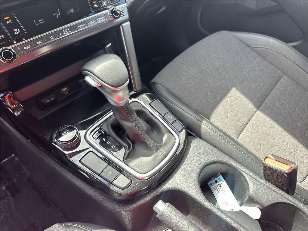 used 2025 Kia Seltos car, priced at $20,139