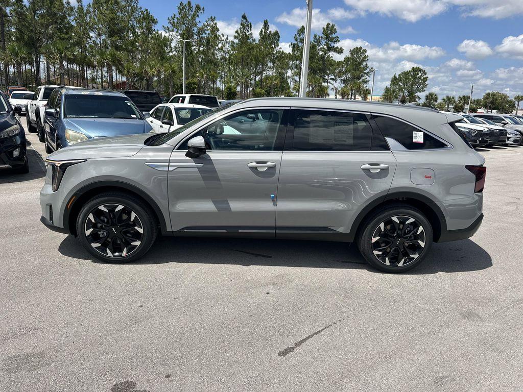 new 2025 Kia Sorento car, priced at $42,173