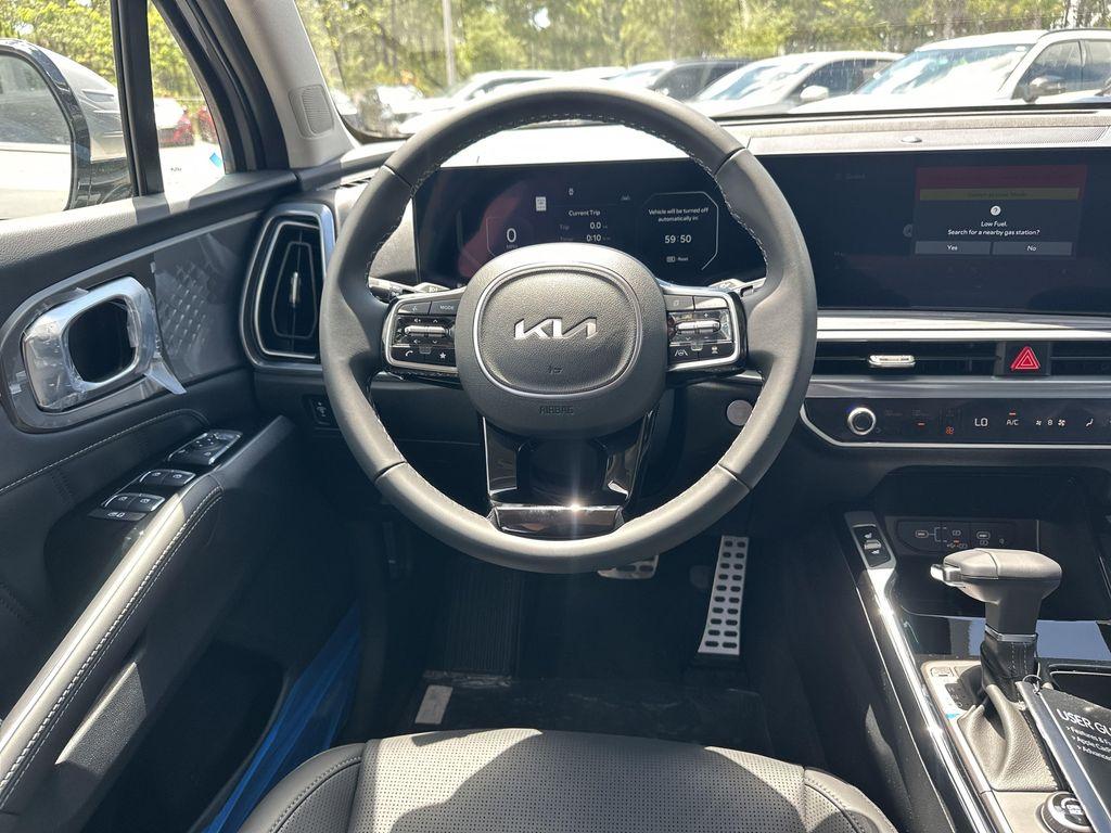 new 2025 Kia Sorento car, priced at $42,173
