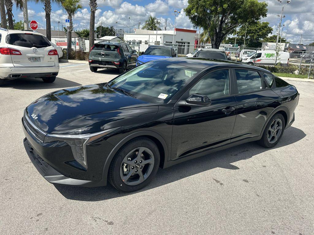 new 2025 Kia K4 car, priced at $24,375