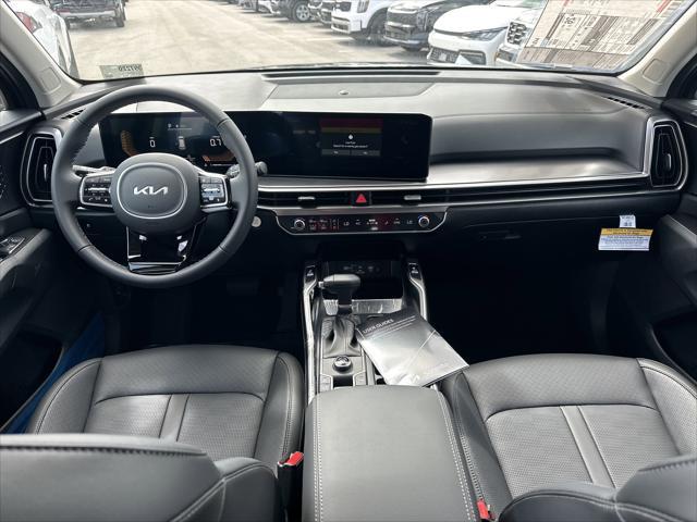 new 2025 Kia Sorento car, priced at $37,935