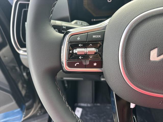 new 2025 Kia Sorento car, priced at $37,935