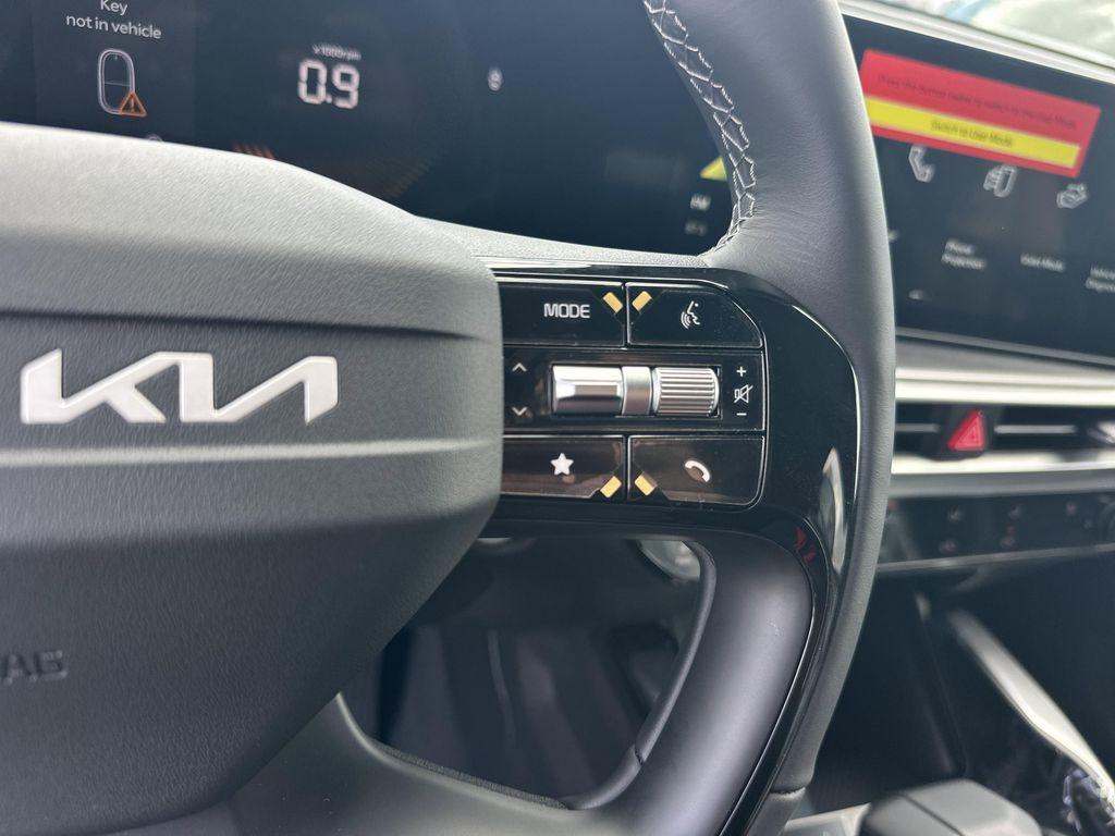 new 2026 Kia Sorento car, priced at $32,791