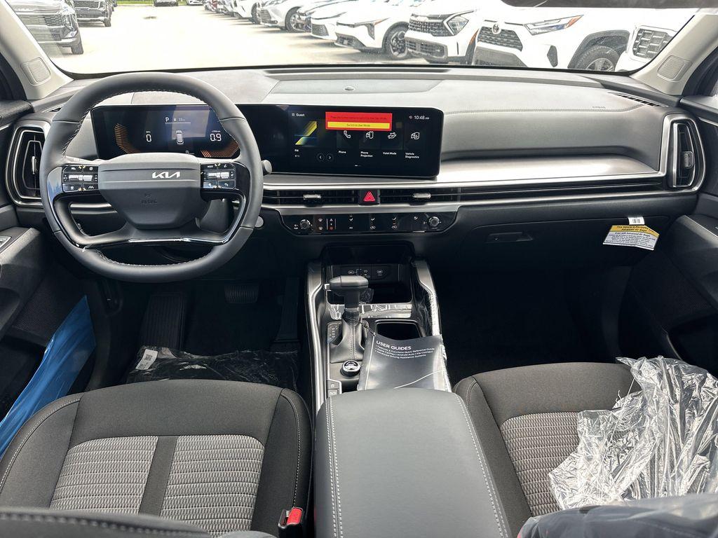 new 2026 Kia Sorento car, priced at $32,791