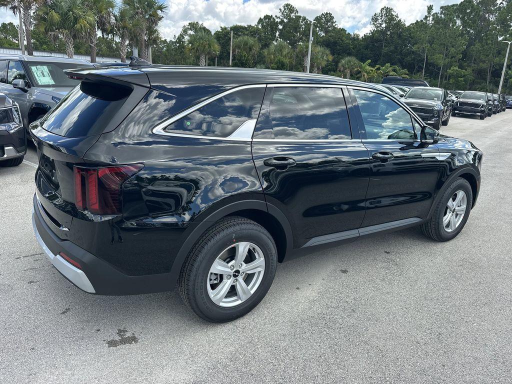 new 2026 Kia Sorento car, priced at $32,791