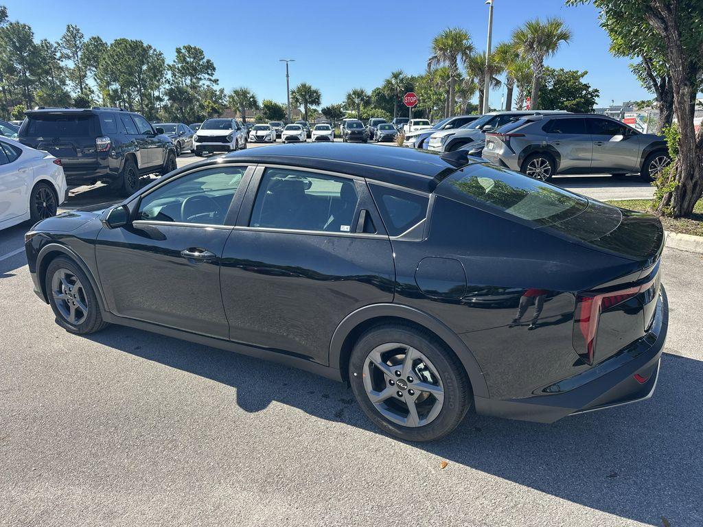 new 2025 Kia K4 car, priced at $24,375
