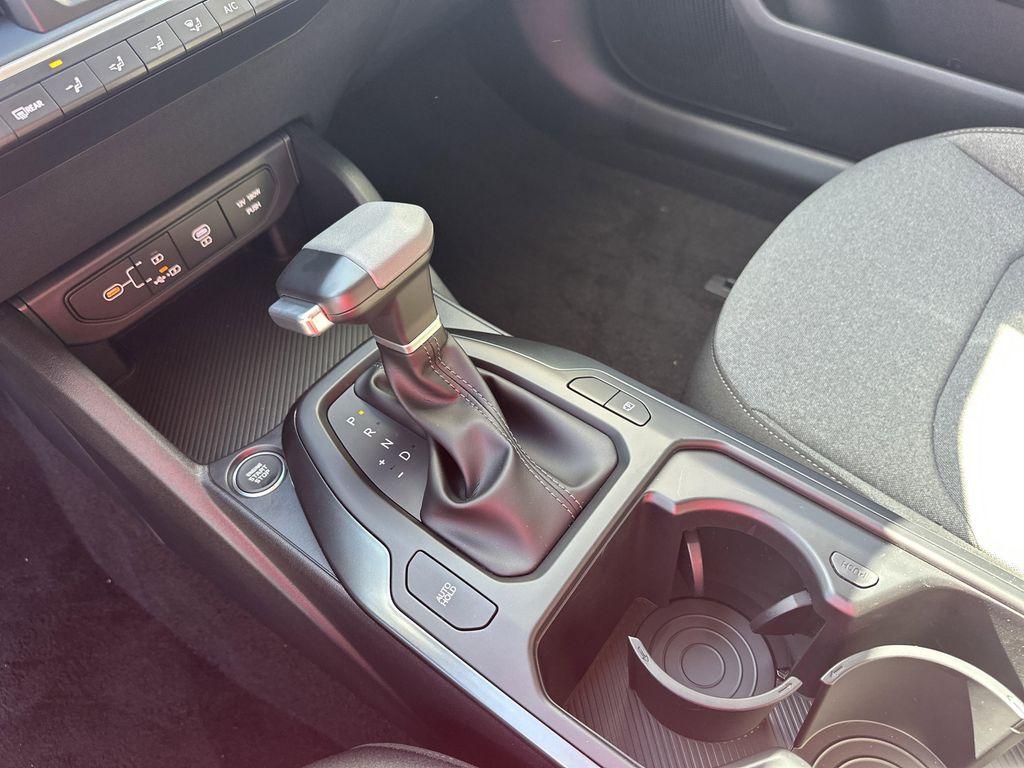 new 2025 Kia K4 car, priced at $24,375