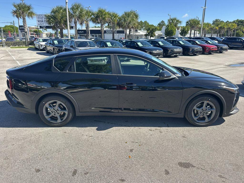 new 2025 Kia K4 car, priced at $24,375