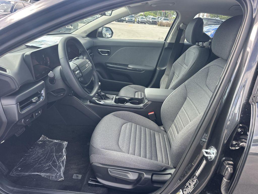 new 2025 Kia K4 car, priced at $25,455