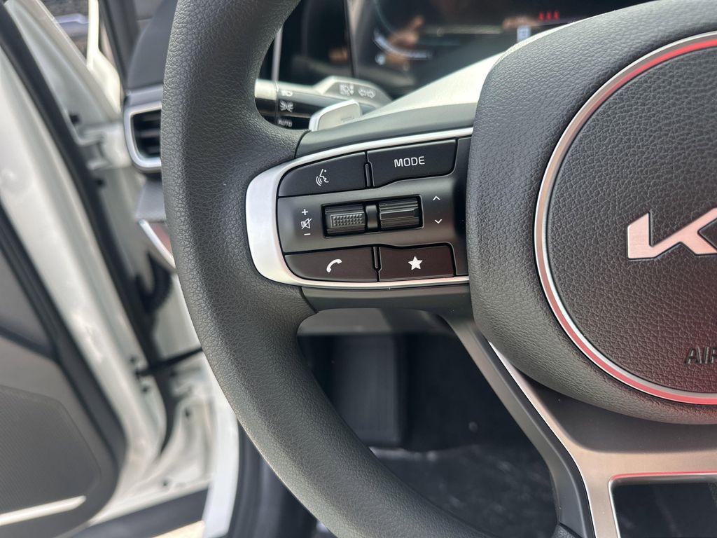 new 2025 Kia Sportage Hybrid car, priced at $29,525