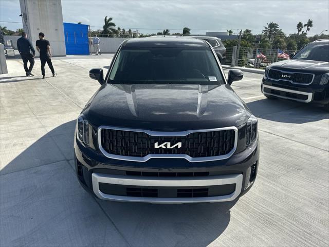 new 2025 Kia Telluride car, priced at $37,810