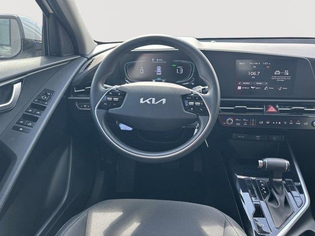 used 2024 Kia Niro car, priced at $21,674