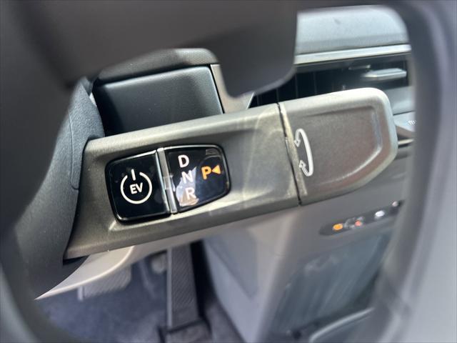 new 2026 Kia EV9 car, priced at $51,665