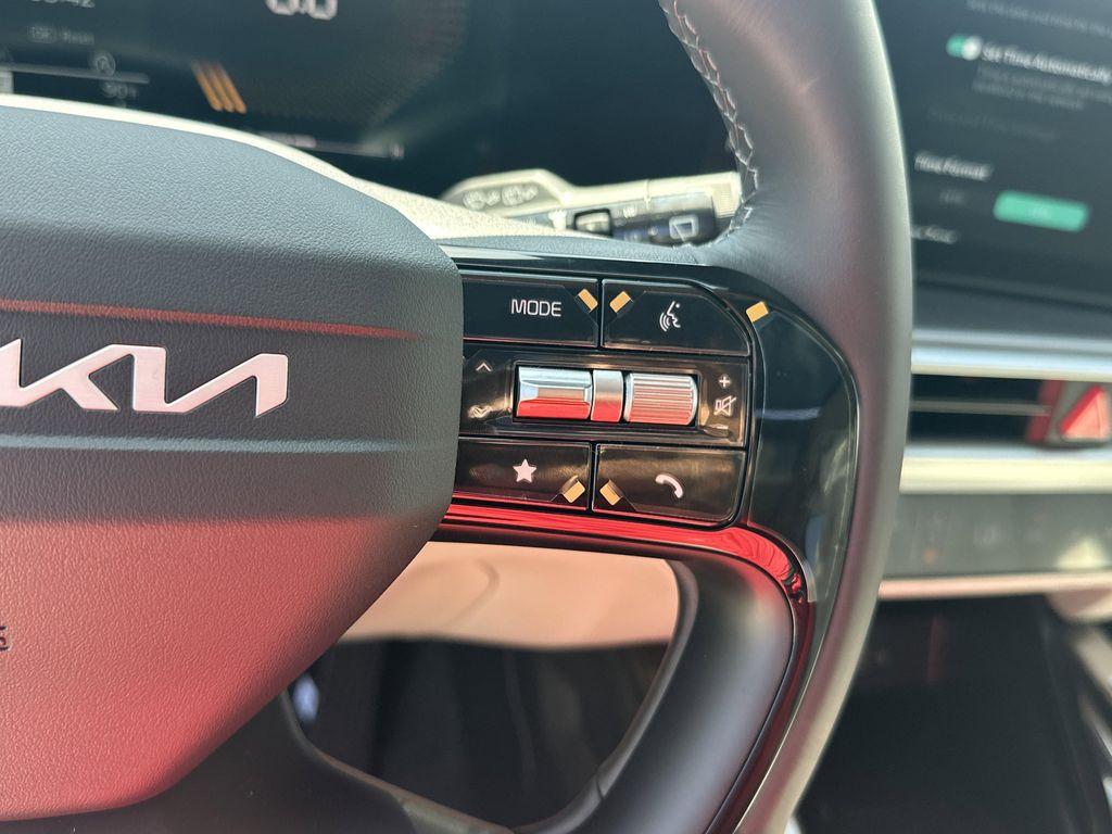 new 2026 Kia Sorento car, priced at $37,377