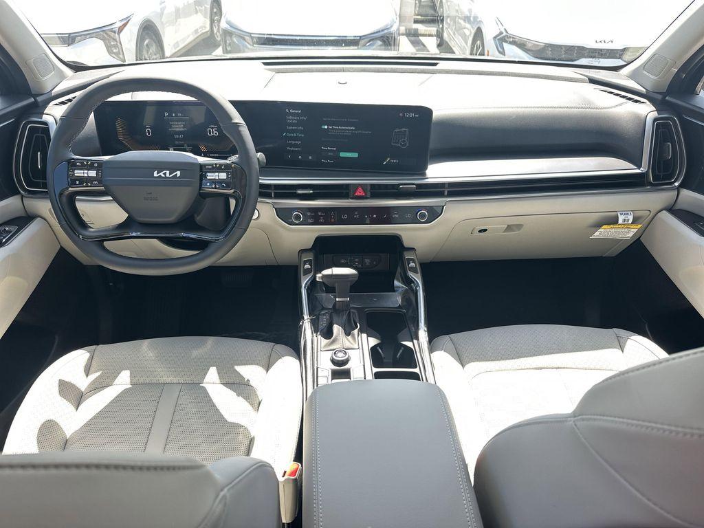 new 2026 Kia Sorento car, priced at $37,377