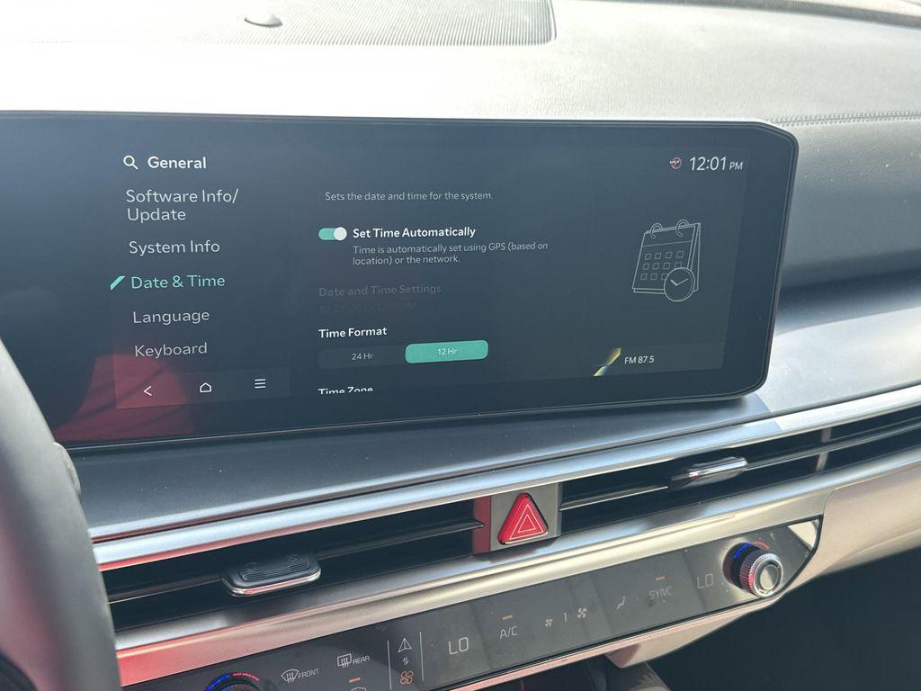 new 2026 Kia Sorento car, priced at $37,377