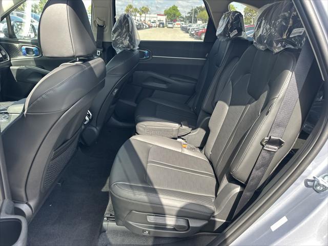 new 2025 Kia Sorento car, priced at $41,105