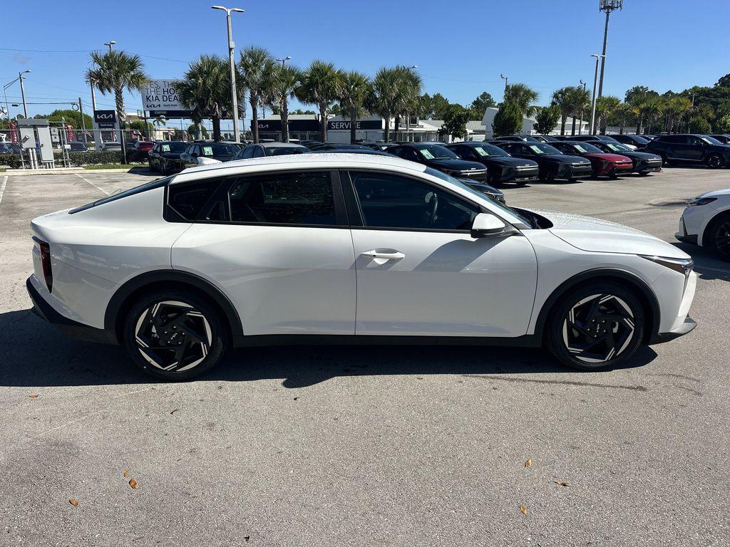 new 2025 Kia K4 car, priced at $25,735
