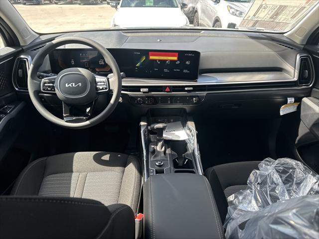 new 2025 Kia Sorento car, priced at $33,735
