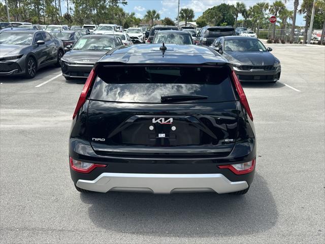 new 2025 Kia Niro car, priced at $28,449