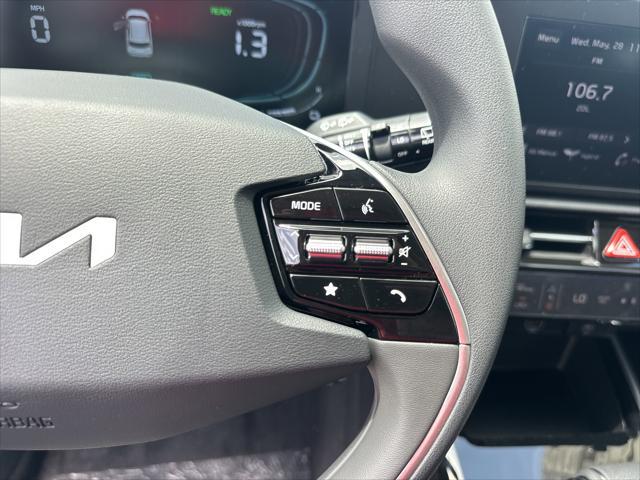 new 2025 Kia Niro car, priced at $28,449