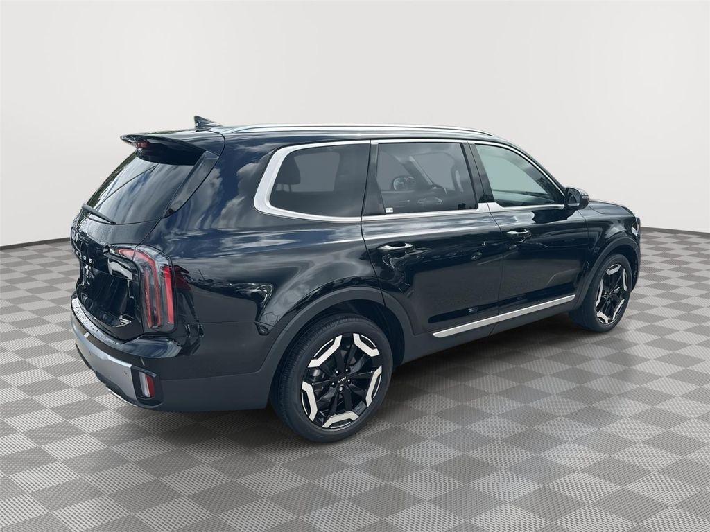 used 2023 Kia Telluride car, priced at $30,928