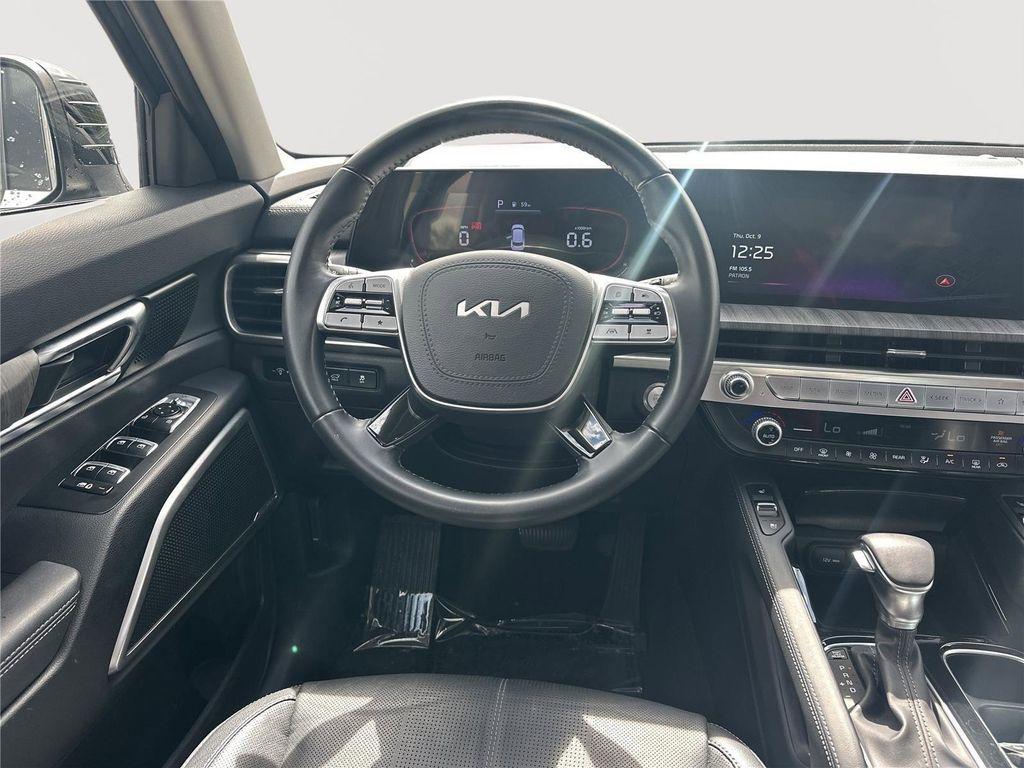 used 2023 Kia Telluride car, priced at $30,928