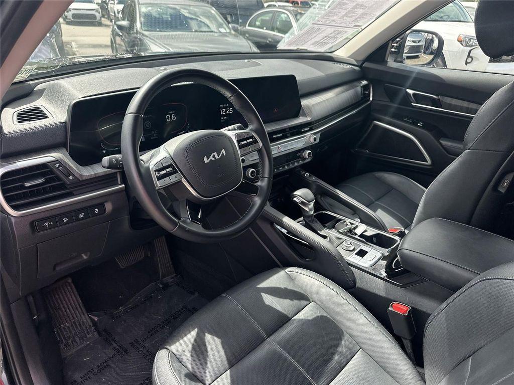 used 2023 Kia Telluride car, priced at $31,500