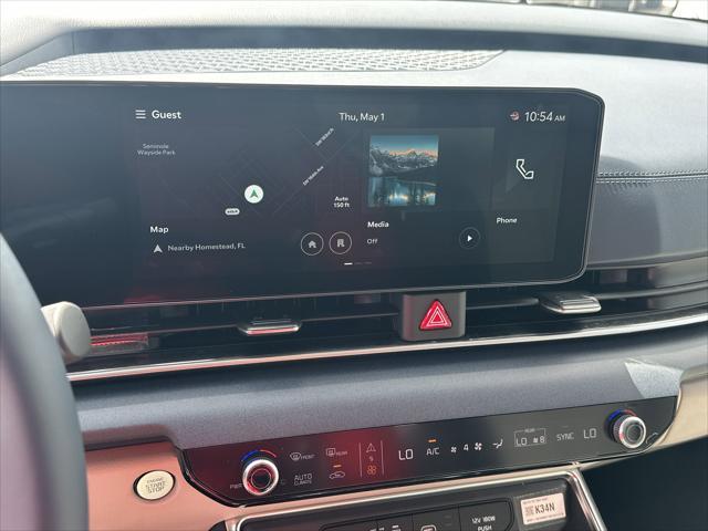 new 2025 Kia Carnival car, priced at $43,695