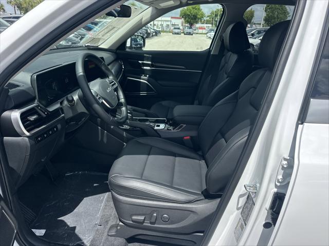 new 2025 Kia Telluride car, priced at $41,630
