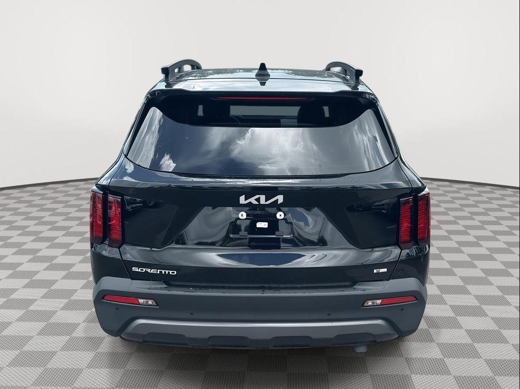 used 2023 Kia Sorento car, priced at $31,257