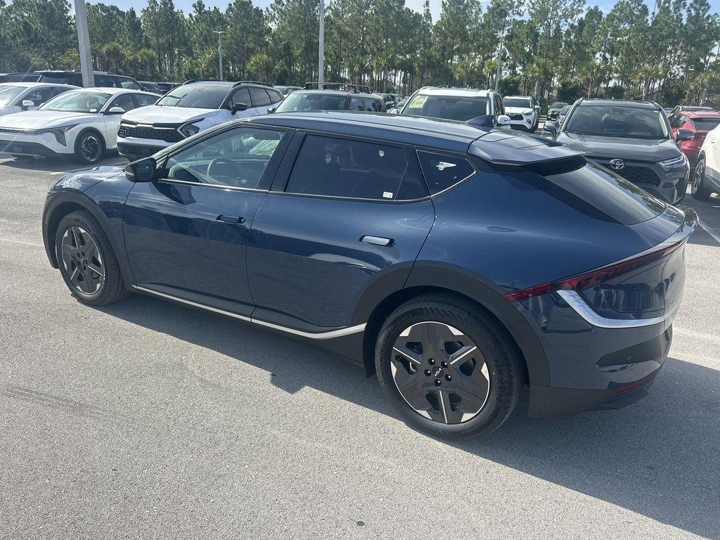 new 2025 Kia EV6 car, priced at $43,110