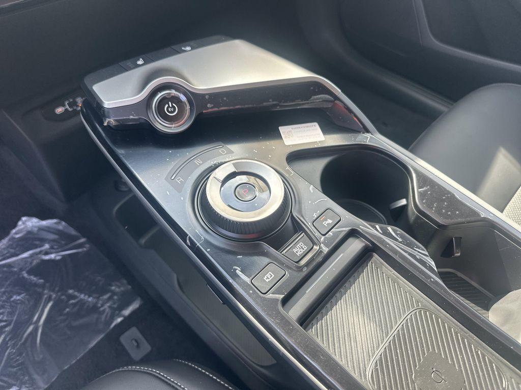 new 2025 Kia EV6 car, priced at $43,110