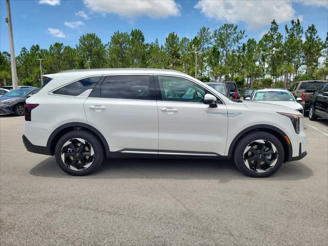 new 2025 Kia Sorento Hybrid car, priced at $42,190
