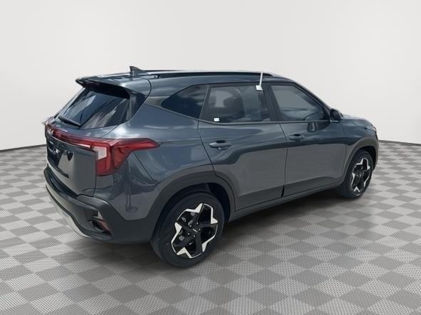 used 2025 Kia Seltos car, priced at $23,532