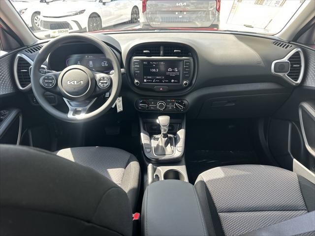 new 2025 Kia Soul car, priced at $22,054