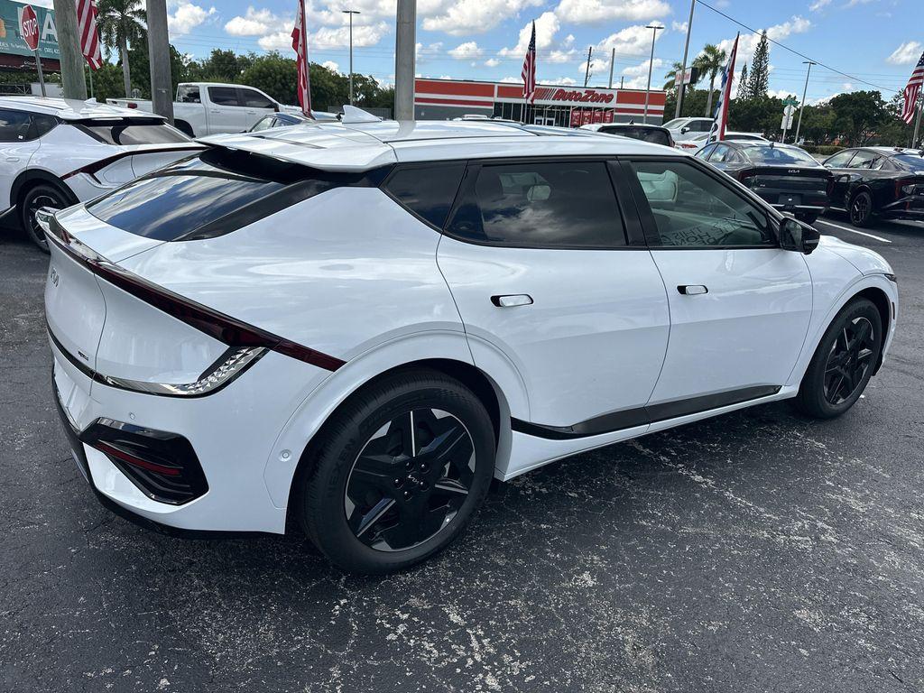 new 2025 Kia EV6 car, priced at $44,331