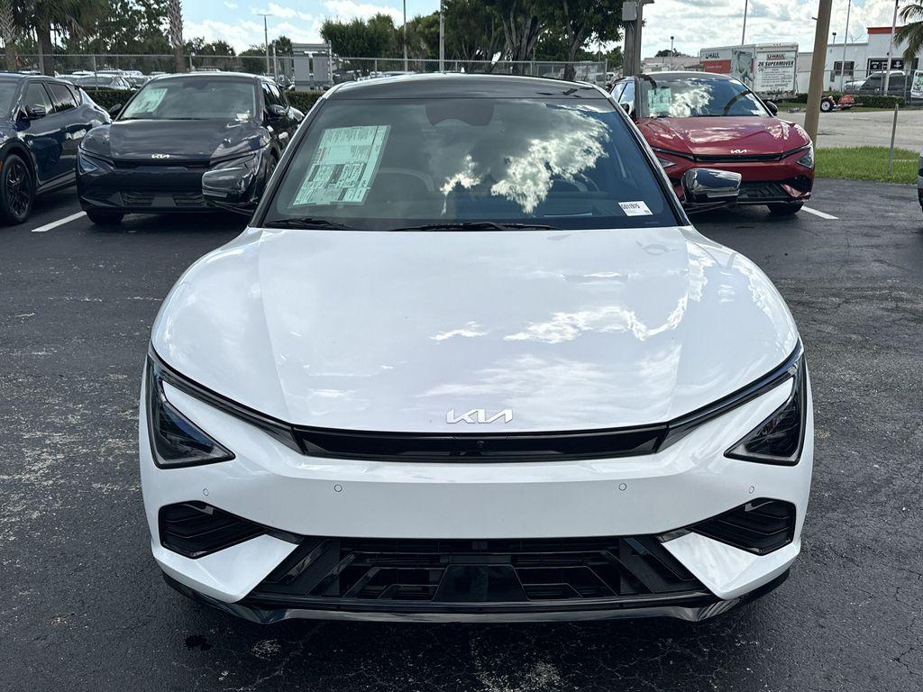 new 2025 Kia EV6 car, priced at $44,331