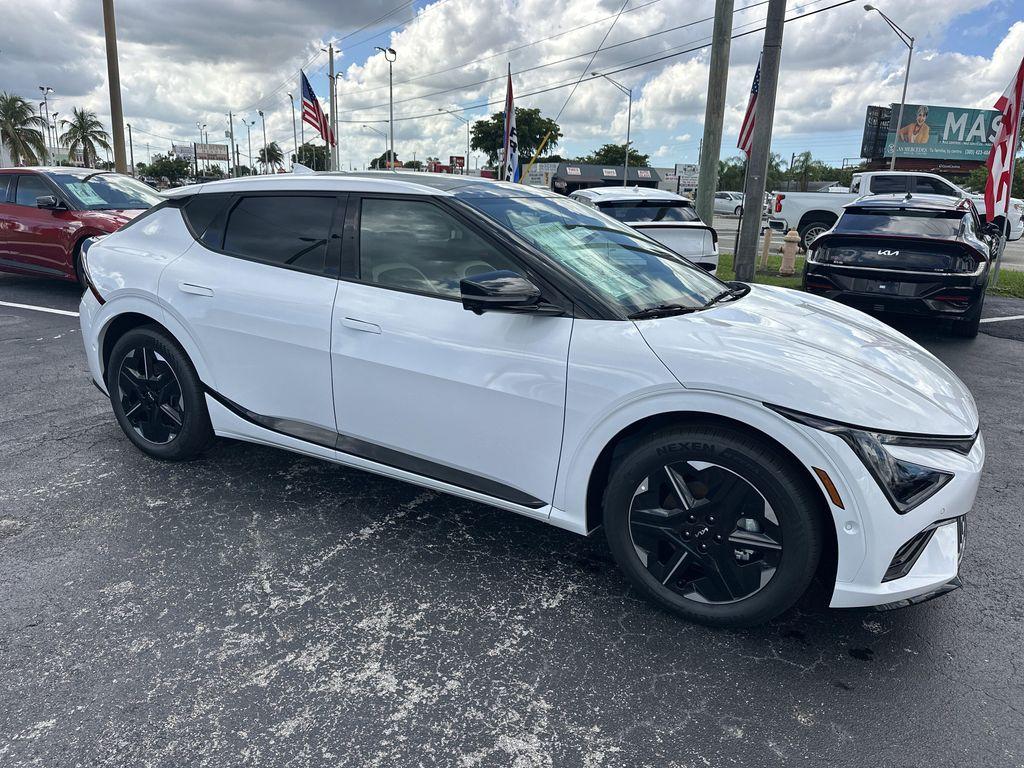 new 2025 Kia EV6 car, priced at $44,331