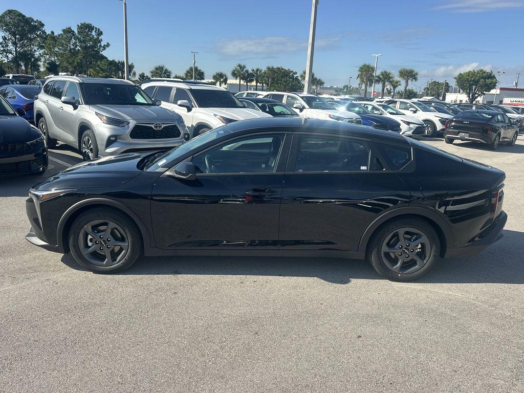 new 2025 Kia K4 car, priced at $23,888