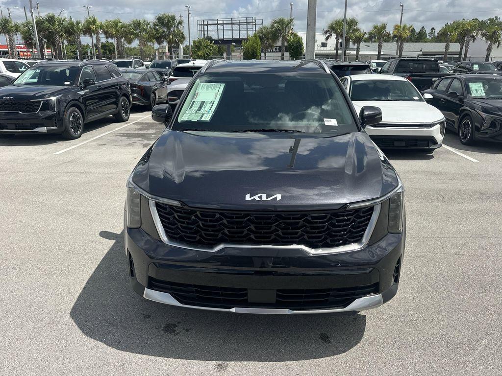 new 2025 Kia Sorento car, priced at $37,090