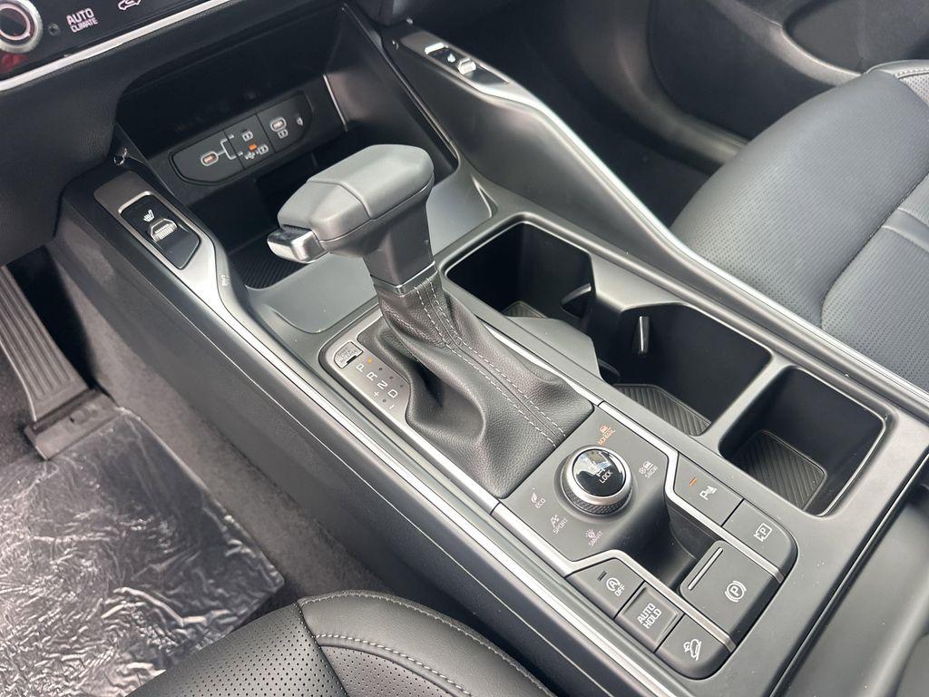 new 2025 Kia Sorento car, priced at $37,090